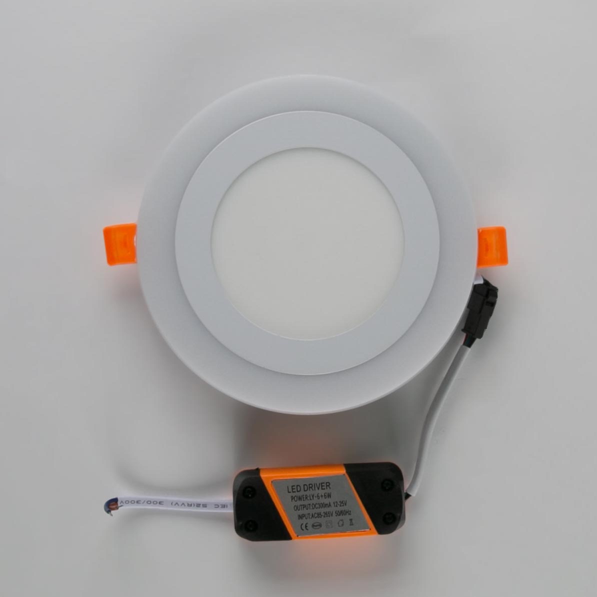 Светильник потолочный 629-4"-RD WH+GREEN