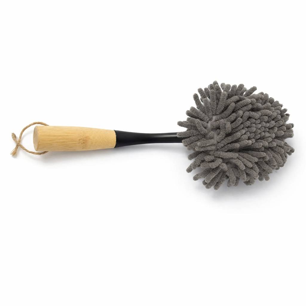 Щетка для уборки пыли J&S с бамбуковой ручкой 9916