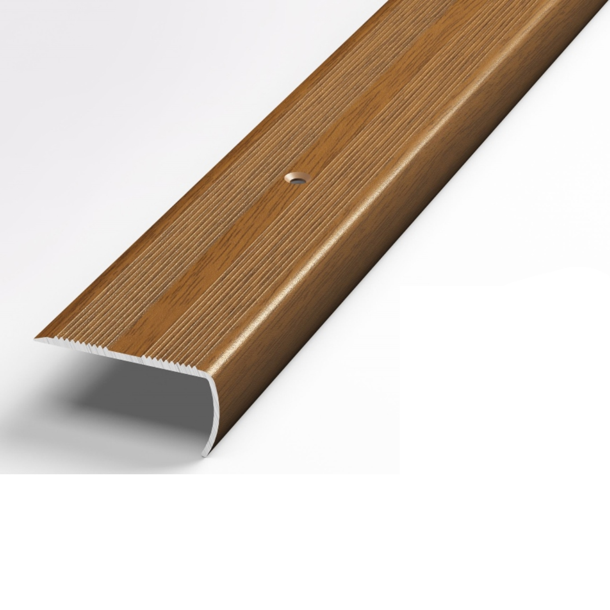 Профиль угловой  ПУ 06. орех.1,35м