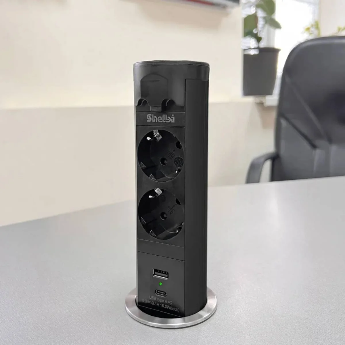 Блок розеточный, выдвижной-авто, настольный на 2 розетки 200B, 1 USB, 1 Type-C, чёрный