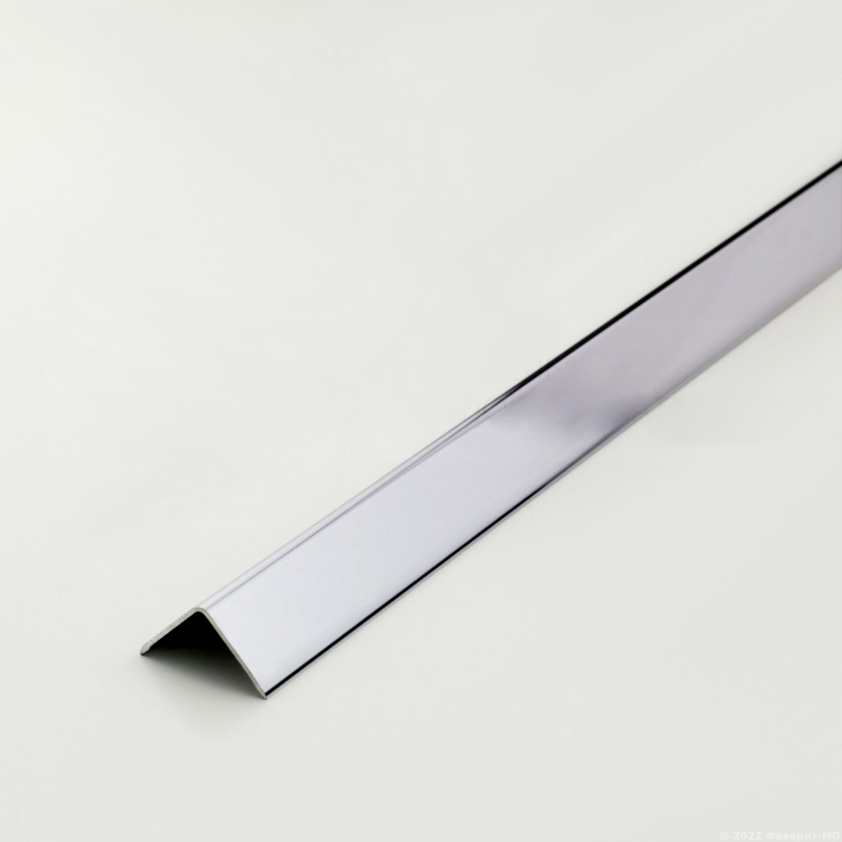 Профиль Г образный серебро глянец 30*30мм