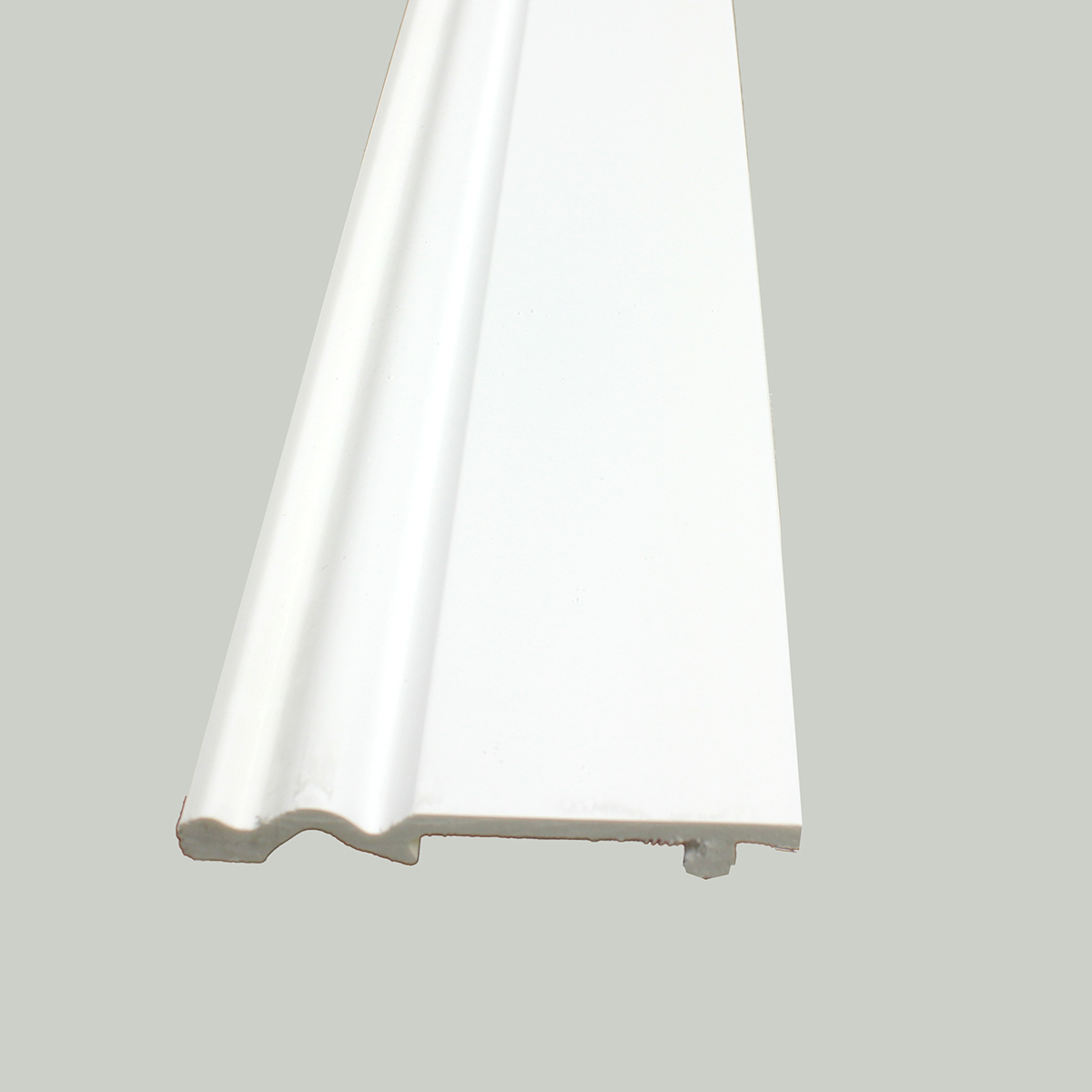 Плинтус напольный ударопрочный UHD 07/95С белый, L2.4м/ ТМ Unica/ (в коробке 12шт)