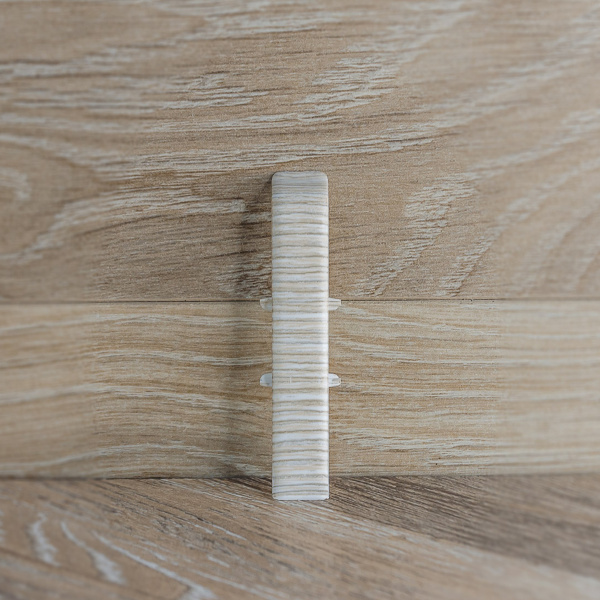 Соединитель для плинтуса 85мм "Деконика", 255 Ясень бьянко