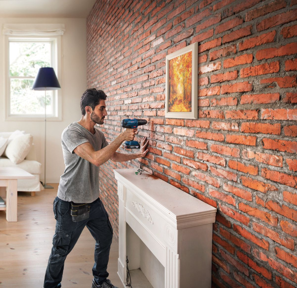 Шуруповерт аккум. Bosch GSB 180-LI 06019F8307