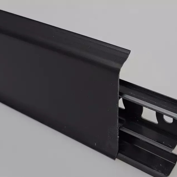 Плинтус напольный с кабель-каналами 85мм 2,2м "Деконика", 007 Черный