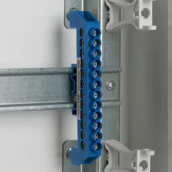 Шина N "ноль" в комб DIN-изол "Стойка" ШНИ-8х12-12-КС-С   YNN10-812-12DP-K07