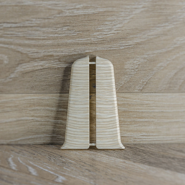 Торцевые для плинтуса 70мм "Деконика", 266 Клен светлый