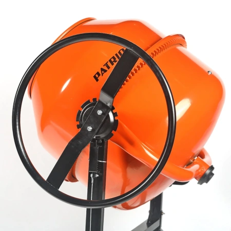 Бетоносмеситель PATRIOT BM 148C, 450 Вт, 140 кг готовой смеси, венец - чугун