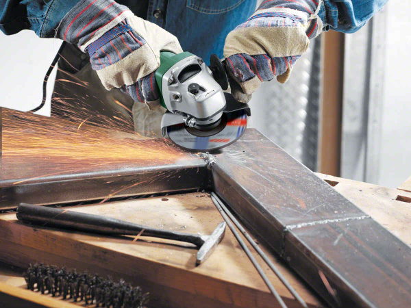 ШЛИФМАШИНА УГЛОВАЯ BOSCH PWS 650-125//650 Вт//11000 об/мин//125 мм