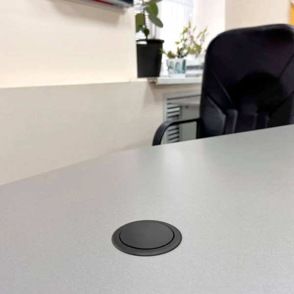 Блок розеточный, выдвижной, настольный на 2 розетки 200B, 1 USB, 1 Type-C, чёрный