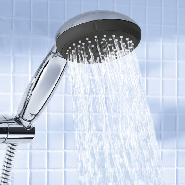 Душевой гарнитур Grohe 26032000 Vitalio Start, 3 вида струй Душевой гарнитур Grohe 26032000 Vitalio Start, 3 вида струй