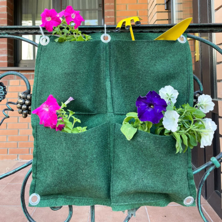 Грядка вертикальная 50*50см 4 кармана