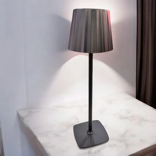 Лампа настольная 050-001-0001 3W BLACK 3CCT 5V LED TABLE LAMP, MERIDA 3CCT