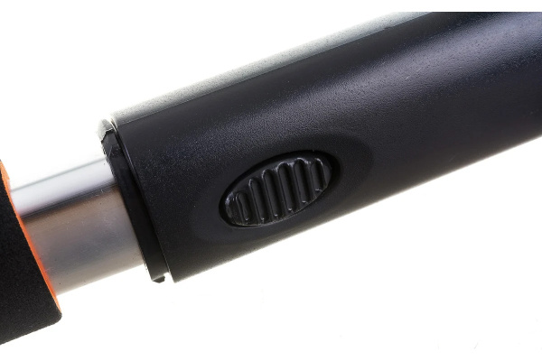 Щетка автомобильная для снега 99-127см телескоп. со скребком STARTUL PROFI (ST9080-06)