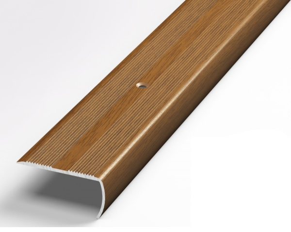 Профиль угловой  ПУ 06.орех.1,8м