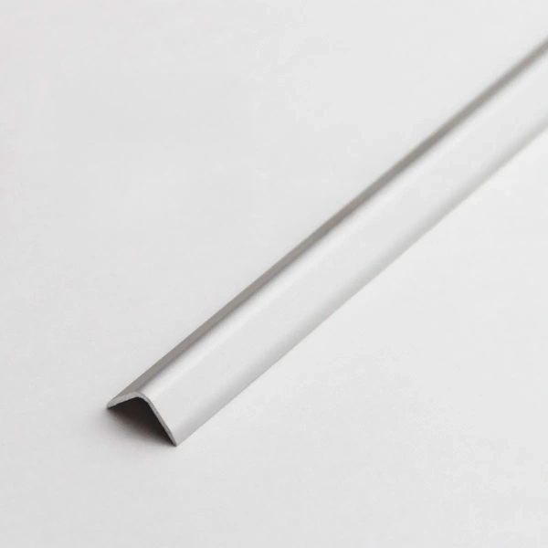 Угол отделочный внешний 20х20х1,0мм 2,7м Угол Округлый 18-27.2700.01л