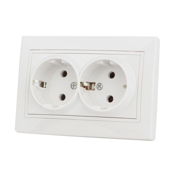 Розетка MIRA 701 0202 127 10А сдв.бел. с вст с/у