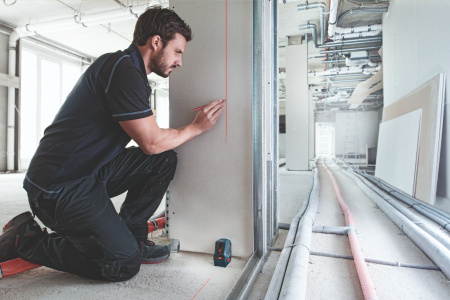 Нивелир BOSCH лазерный линейный (построитель плоскостей)GLL 2-10 Prof.