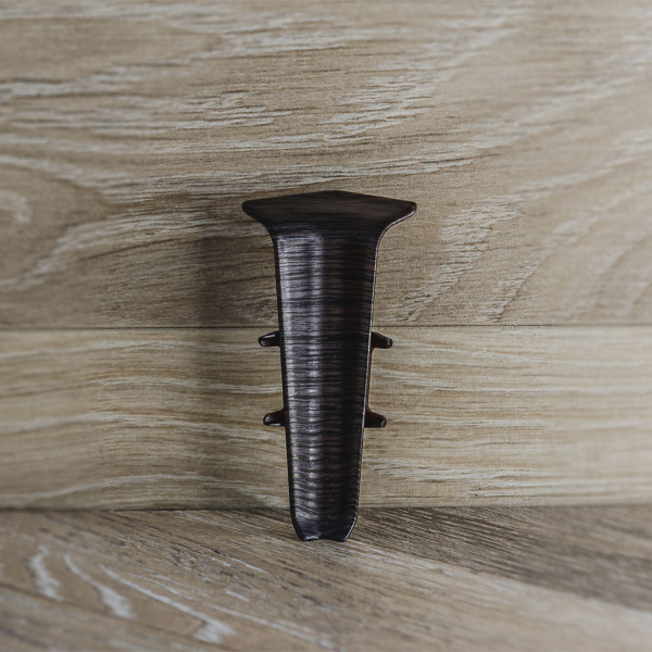 Угол внутренний для плинтуса 70мм "Деконика", 303 Венге темный