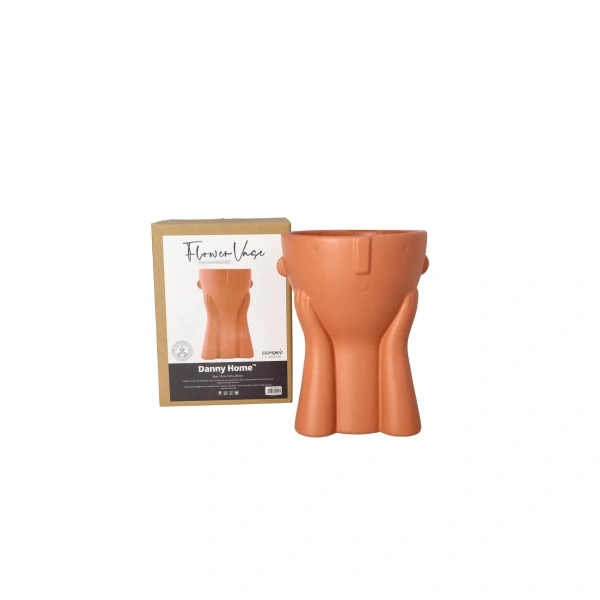 Ваза интерьерная Danny Home Мечтательница 15,5х15,5х20см керамика