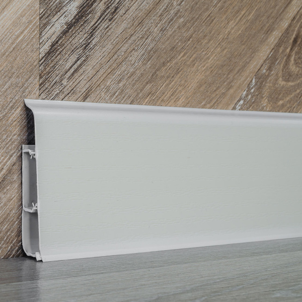 Плинтус напольный с кабель-каналами 85мм 2,2м "Деконика", 033 Кремово-белый