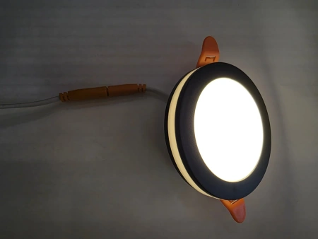 Споты потолочные 016-092-0009 9W BLACK 3CCT 160-265V LED DOWN.