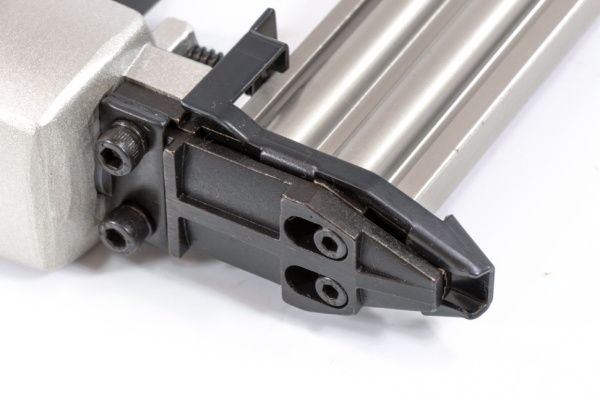 Нейлер Matrix пневматический для гвоздей от 10 до 32мм