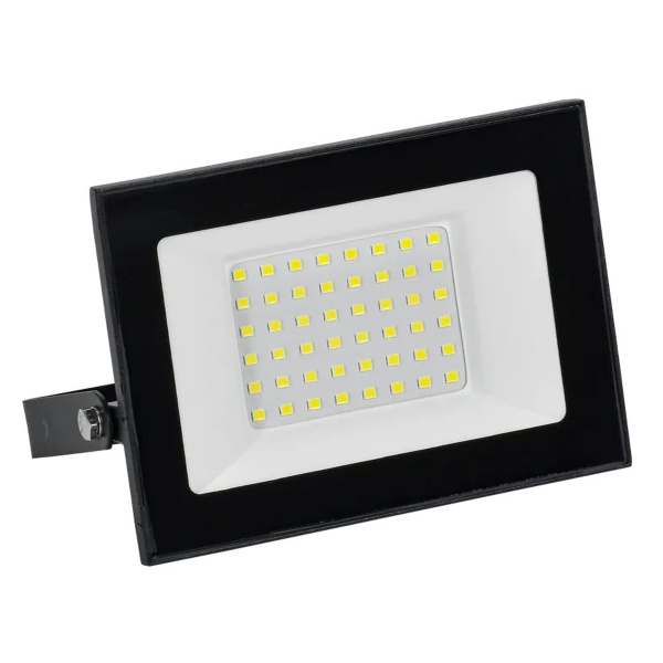 Прожектор СДО 001-50 6500К IP65 черный GENERICA LPDO501-050-65-K02-G