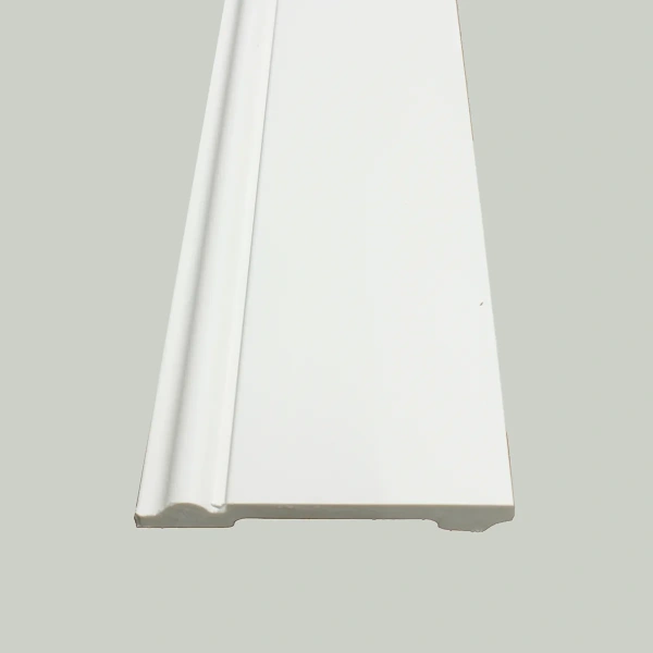 Плинтус напольный ударопрочный UHD04/120, белый, L2.4м (в коробке 6шт)