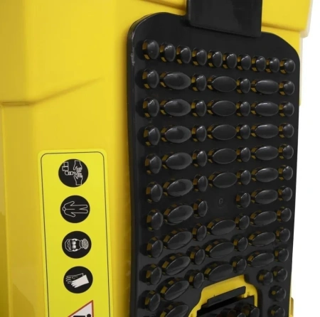 Опрыскиватель аккумуляторный SP-16AC Huter