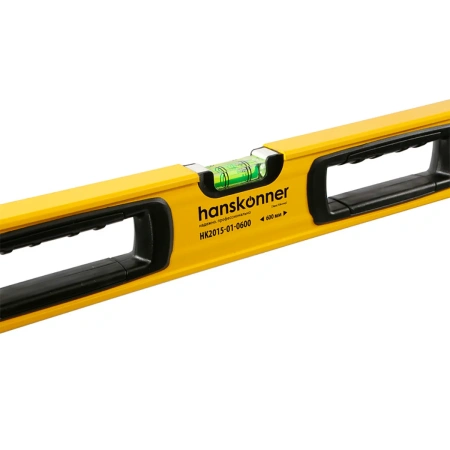Уровень Hanskonner HK2015-01-0600 алюм. 600мм, 3 колбы,усилен,фрезеров.,магнит,точность 0,5мм/м,