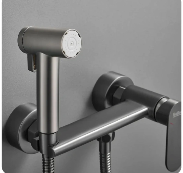 Смеситель с гигиеническим душем HAIBA HB5516-3 графит