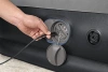 Кровать надувная Bestway Tritech Air с двумя встроенными USB-насосами 191х97х36 см 671BT