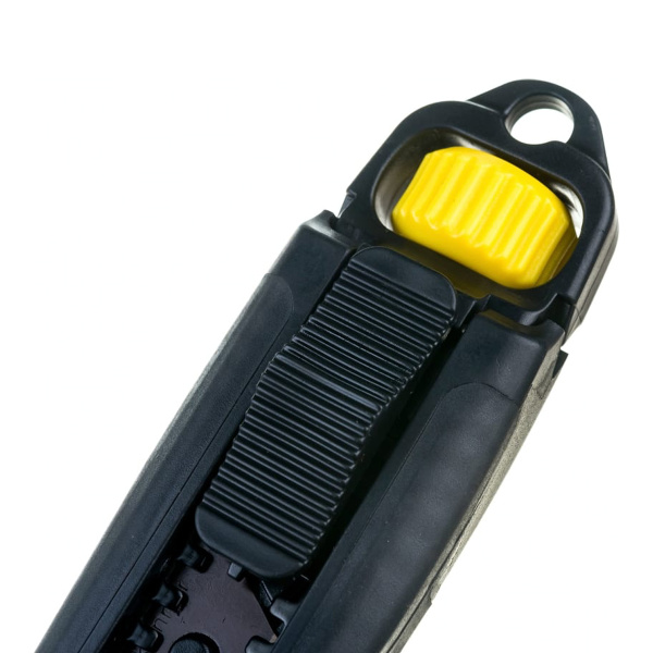 Нож Hanskonner HK1076-08-01, 18мм, обрезиненный корпус, доп. фиксирующий винт, лезвие SK2 0.7мм,