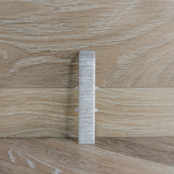 Соединитель для плинтуса 85мм "Деконика", 265 Клен патина