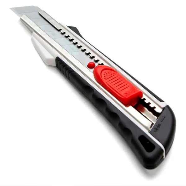 Нож сегментир.  прорез. Autolock 18мм VIRA (831313)