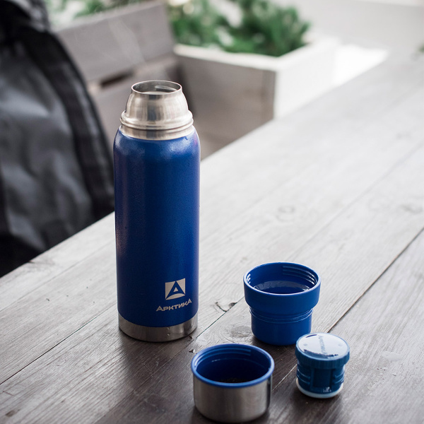 Термос Арктика 106-1600 вакуумный для напитков 1600 мл синий