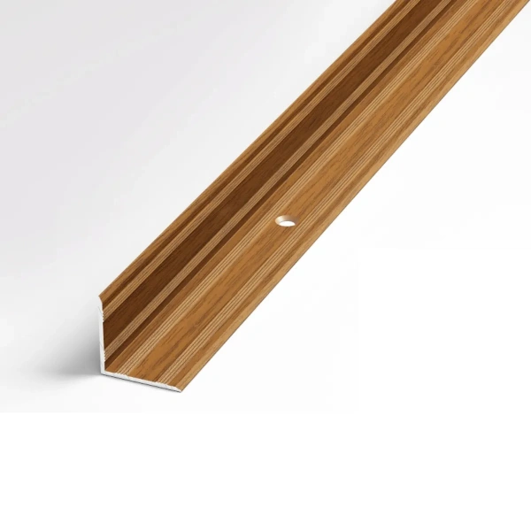 Профиль угловой ПУ 05-1. орех.1,35м