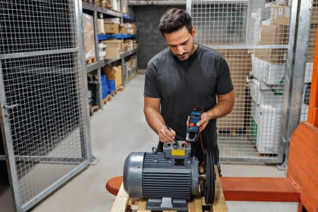 Токоизмерительные клещи Bosch GMC 600-15