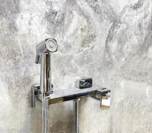 Смеситель с гигиеническим душем HAIBA HB5517 хром