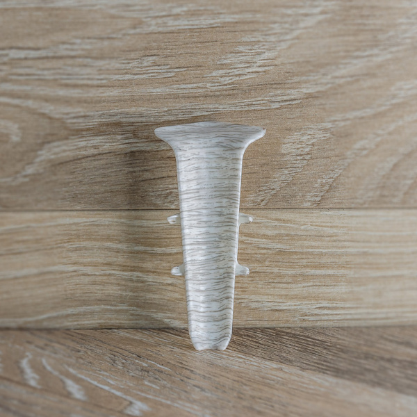 Угол внутренний для плинтуса 85мм "Деконика", 265 Клен патина