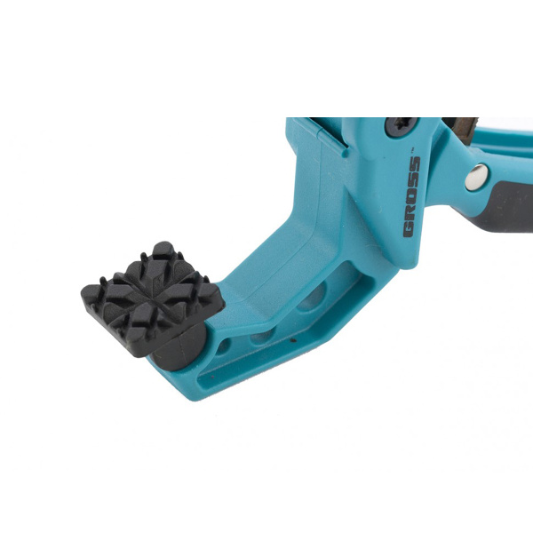 Струбцина клещеобразная, пластиковый корпус,храповый механизм жесткой фиксации,1-1/2"/38 мм// GROSS