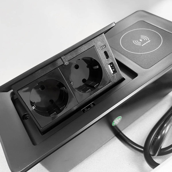 Бокс настольный на 2 розетки 200B, 1 USB, 1 Type-C, беспр. зарядка, 1,5 м., чёрный