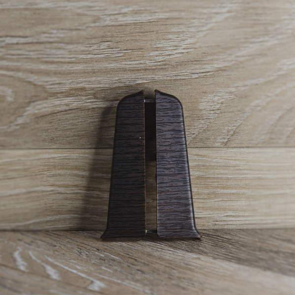 Торцевые для плинтуса 70мм "Деконика", 351 Каштан